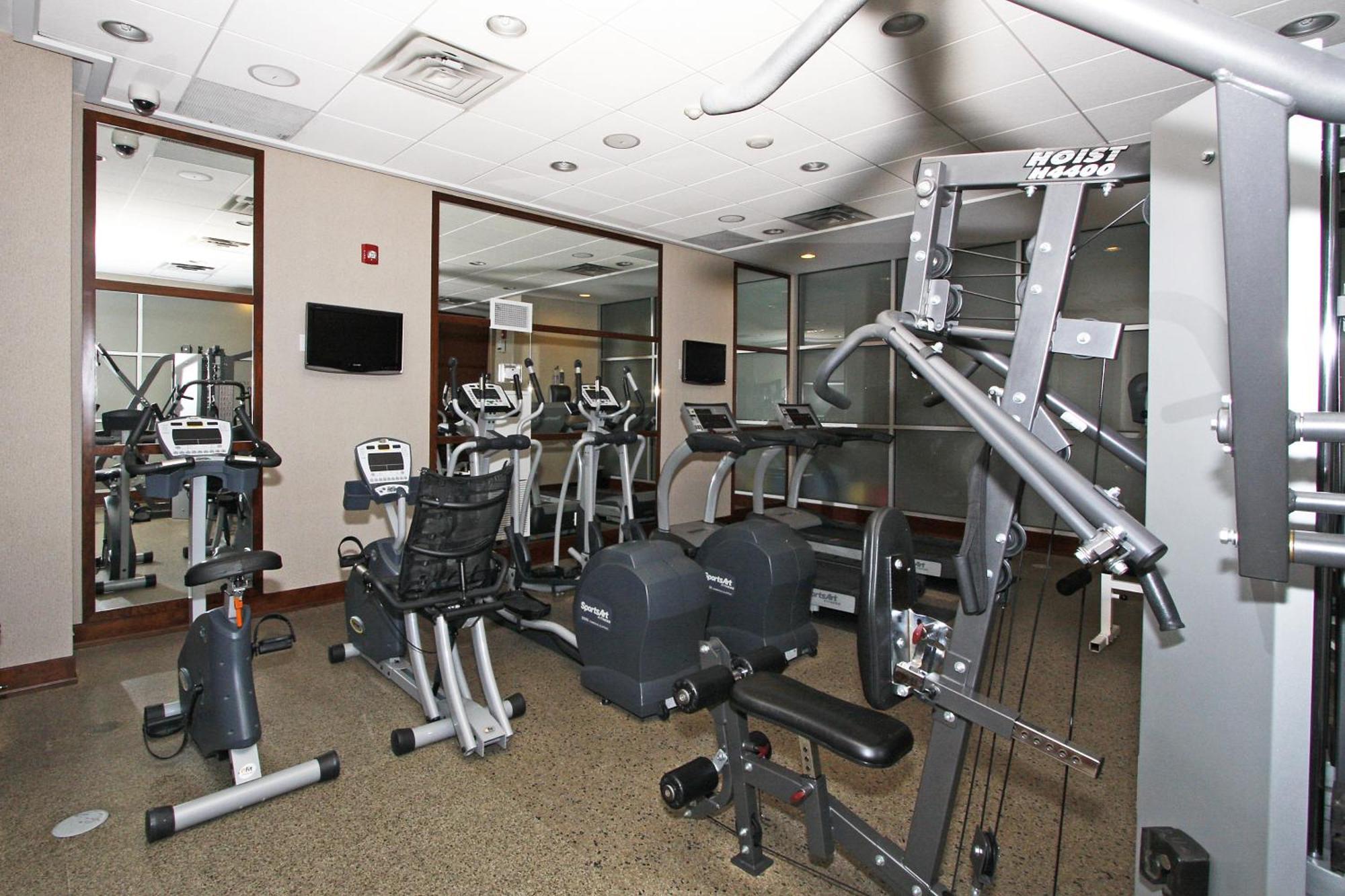 Platinum Suites Furnished Executive Suites Миссиссага Экстерьер фото