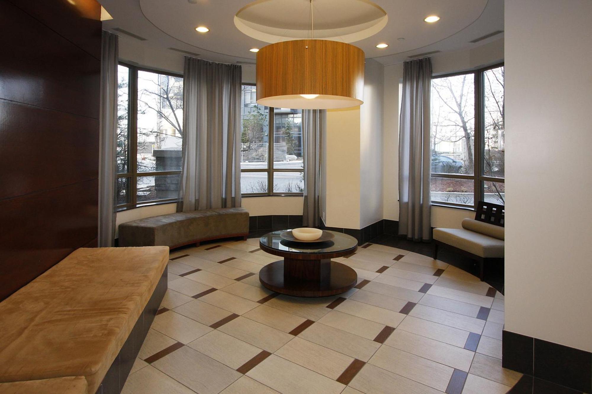 Platinum Suites Furnished Executive Suites Миссиссага Экстерьер фото