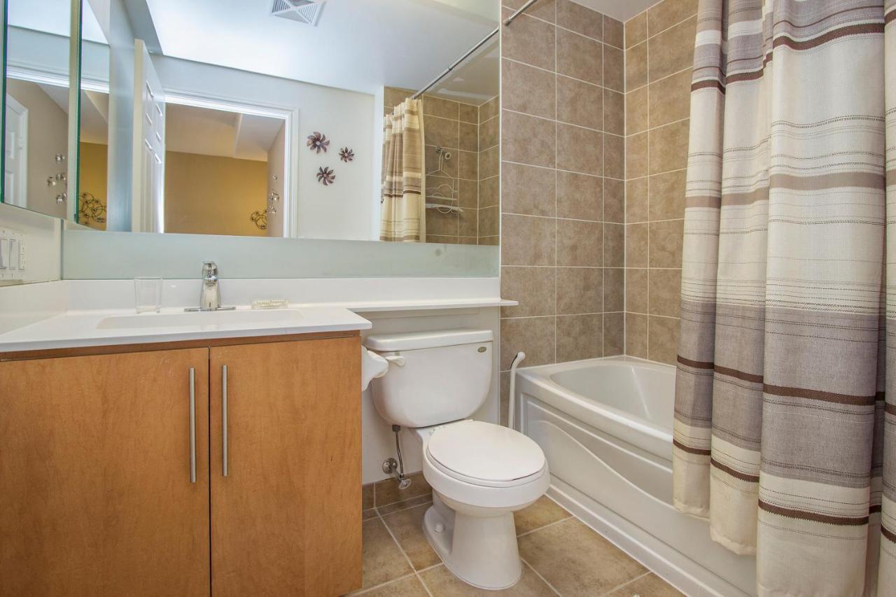Platinum Suites Furnished Executive Suites Миссиссага Экстерьер фото